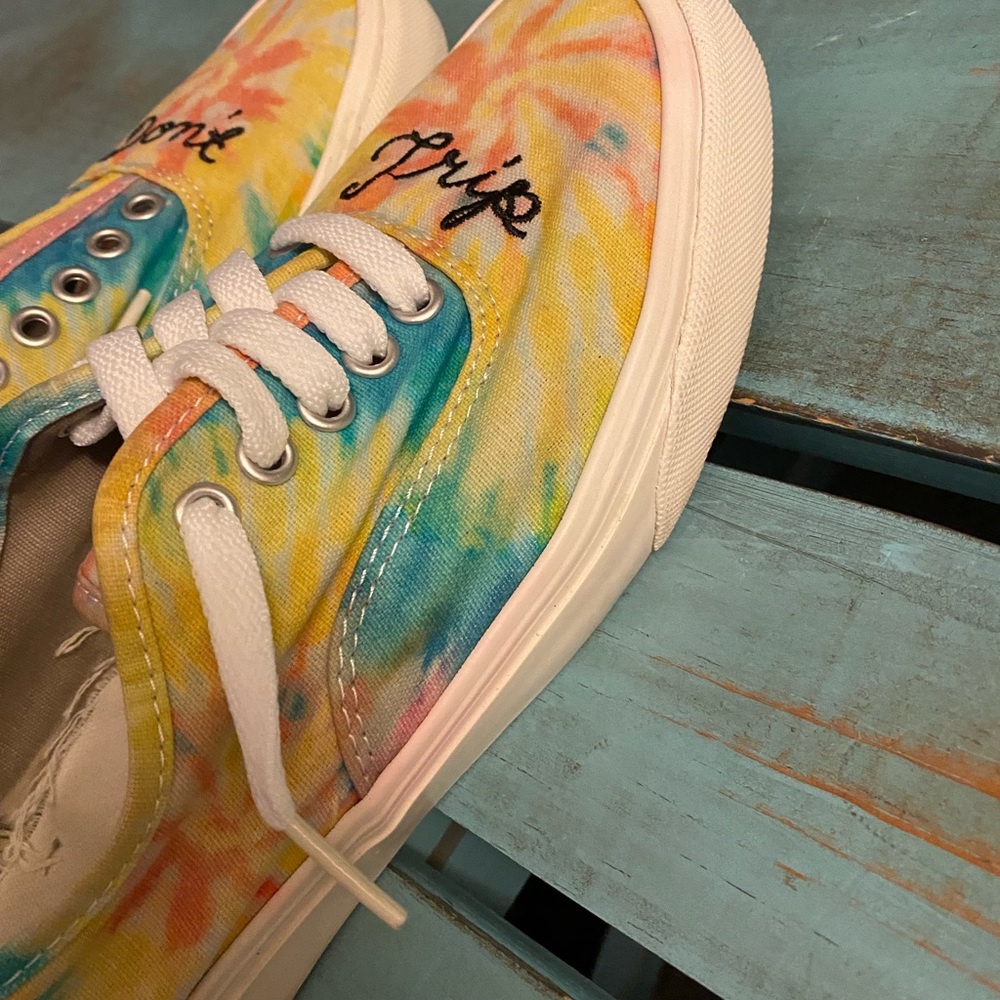 UNIF RARE Don’t Trip Lows in Tie Dye - Picture 13 of 16